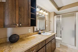 1325 Bonniebrae Dr, Lake Oswego, OR 97034 - Photo 19