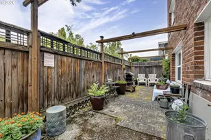 1509 NE 10th Ave, Portland, OR 97232 - Photo 25