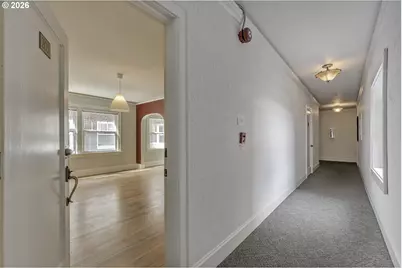 1509 NE 10th Ave #205, Portland, OR 97232 - Photo 9