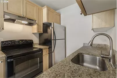 1509 NE 10th Ave #205, Portland, OR 97232 - Photo 17