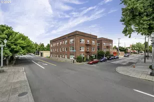 1509 NE 10th Ave, Portland, OR 97232 - Photo 3