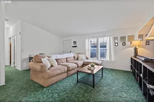 32935 SW Oakview Ct, Cornelius, OR 97113 - Photo 7