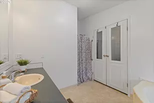 32935 SW Oakview Ct, Cornelius, OR 97113 - Photo 27