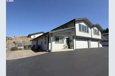 1215 Ransom Ave, Brookings, OR 97415 - Photo 1