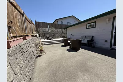1215 Ransom Ave, Brookings, OR 97415 - Photo 33