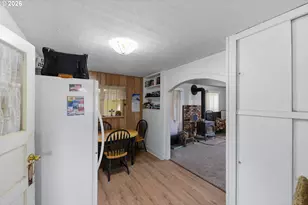 2611 Everett Ave, North Bend, OR 97459 - Photo 5