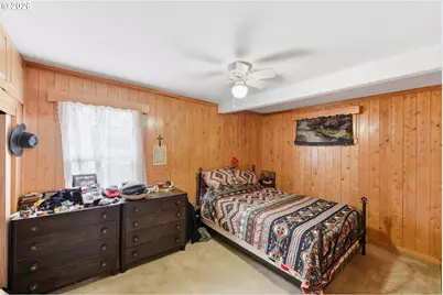 2611 Everett Ave, North Bend, OR 97459 - Photo 9