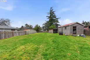 2611 Everett Ave, North Bend, OR 97459 - Photo 21