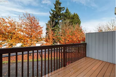 6621 N Columbia Way #4, Portland, OR 97203 - Photo 15