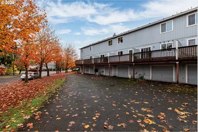 6621 N Columbia Way #4, Portland, OR 97203 - Photo 17