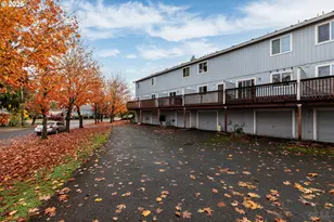 6621 N Columbia Way, Portland, OR 97203 - Photo 17