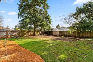 535 Pacific Ave, Springfield, OR 97477 - Photo 17