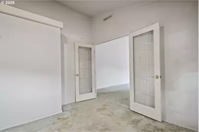 25482 E Cedar Glen Loop, Welches, OR 97067 - Photo 5