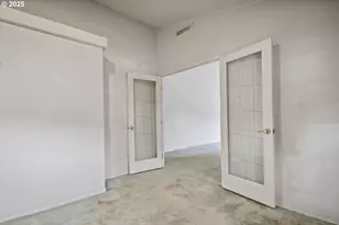 25482 E Cedar Glen Loop, Welches, OR 97067 - Photo 5