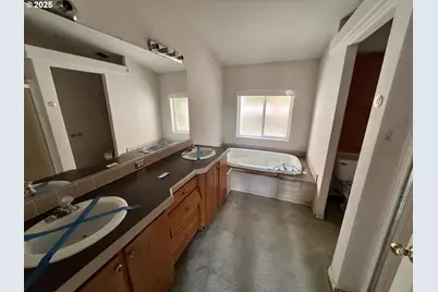 25482 E Cedar Glen Loop, Welches, OR 97067 - Photo 15