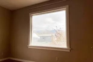 317 NW 3rd Ave, John Day, OR 97845 - Photo 5