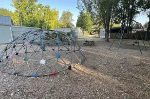 4900 Royal Ave, Eugene, OR 97402 - Photo 33