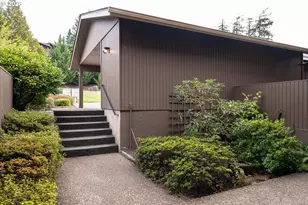 2295 Ridgeway Dr, Eugene, OR 97401 - Photo 5