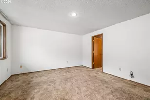 2295 Ridgeway Dr, Eugene, OR 97401 - Photo 27