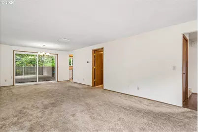 2295 Ridgeway Dr, Eugene, OR 97401 - Photo 11