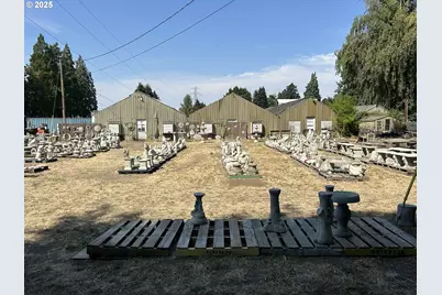 1130 Anderson Ln, Springfield, OR 97477 - Photo 3