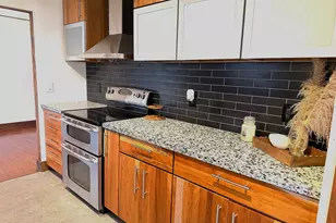 2442 SE 190th Ave, Portland, OR 97233 - Photo 5