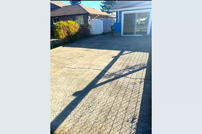 2442 SE 190th Ave, Portland, OR 97233 - Photo 31