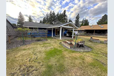 2442 SE 190th Ave, Portland, OR 97233 - Photo 15