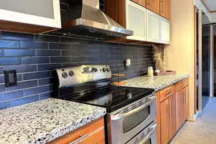 2442 SE 190th Ave, Portland, OR 97233 - Photo 9