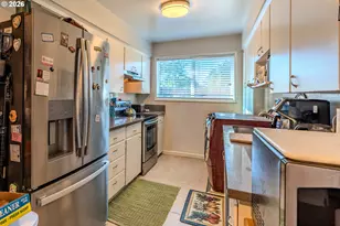 1802 NE Hogan Dr, Gresham, OR 97030 - Photo 19