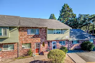 1802 NE Hogan Dr, Gresham, OR 97030 - Photo 7