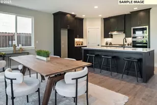 8365 N Hargrave St, Camas, WA 98607 - Photo 9