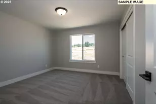 8365 N Hargrave St, Camas, WA 98607 - Photo 25