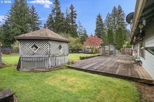 18705 S Forest Grove Loop, Oregon City, OR 97045 - Photo 11