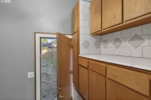 7024 N Burrage Ave, Portland, OR 97217 - Photo 15