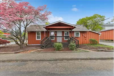8305 SE Schiller St, Portland, OR 97266 - Photo 1