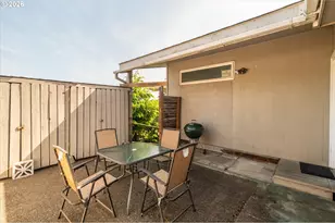 2150 Maine St, North Bend, OR 97459 - Photo 31