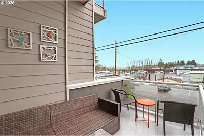 524 NE Bridgeton Rd, Portland, OR 97211 - Photo 15