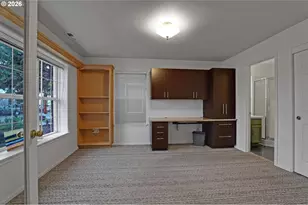 524 NE Bridgeton Rd, Portland, OR 97211 - Photo 25