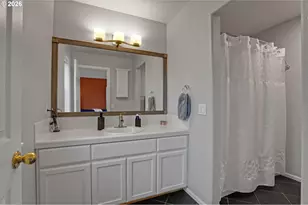 524 NE Bridgeton Rd, Portland, OR 97211 - Photo 21