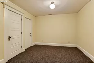 2167 SW Yamhill St, Portland, OR 97205 - Photo 25