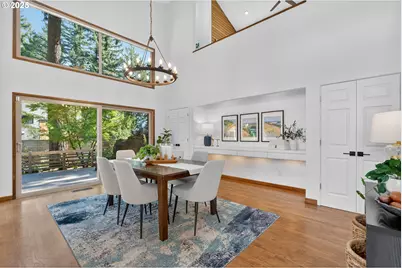 1990 Indian Trail, Lake Oswego, OR 97034 - Photo 13