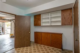 2045 NW Sunberry Dr, Roseburg, OR 97471 - Photo 17