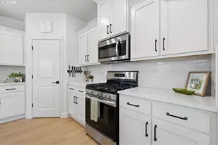 908 Rosebud Ct, Forest Grove, OR 97116 - Photo 17