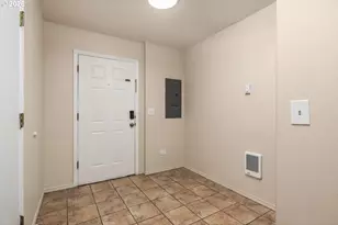 2326 SE Lee Ln, Portland, OR 97233 - Photo 3