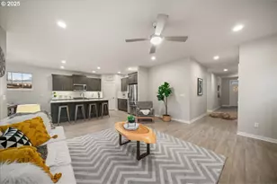 7258 SW Bay Ln, Wilsonville, OR 97070 - Photo 11