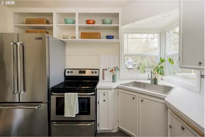 1836 N Prescott St, Portland, OR 97217 - Photo 7