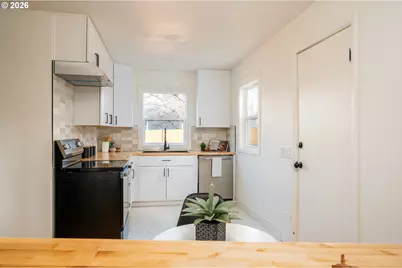 5408 NE 46th Pl, Portland, OR 97218 - Photo 5