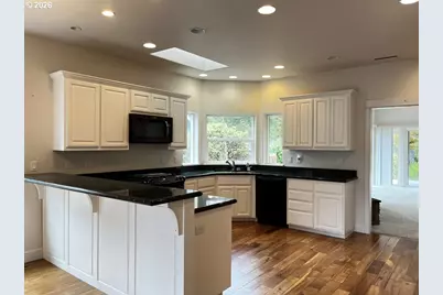 1015 Prestwick Ct, Florence, OR 97439 - Photo 9