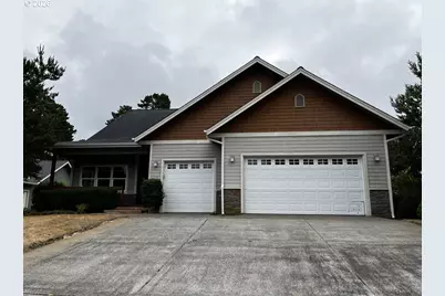 1015 Prestwick Ct, Florence, OR 97439 - Photo 3